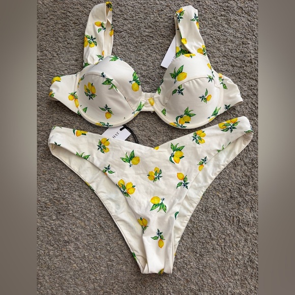WE WORE WHAT Lemon Bikini set size XL NWT - Picture 2 of 4